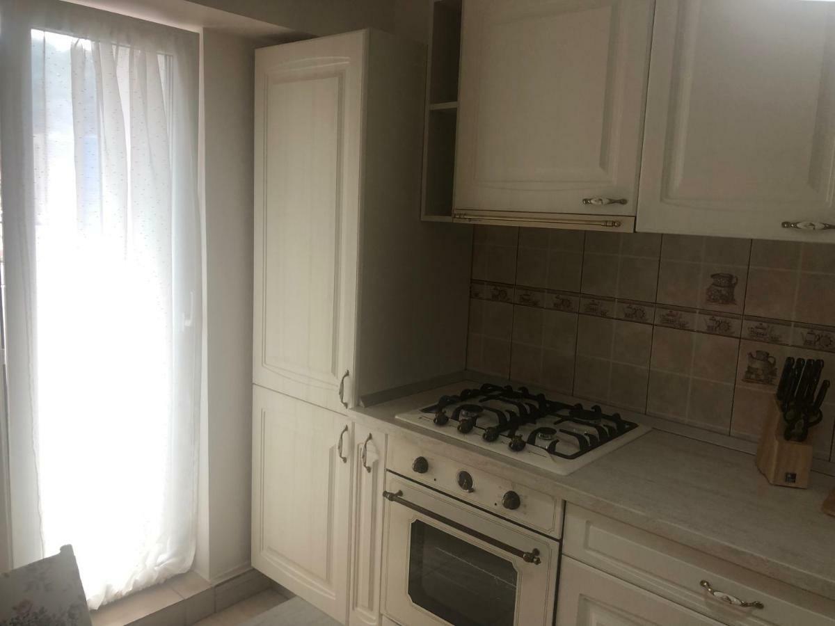 Апартаменты Apartament Piata 1 Decembrie 1918 Решица Экстерьер фото